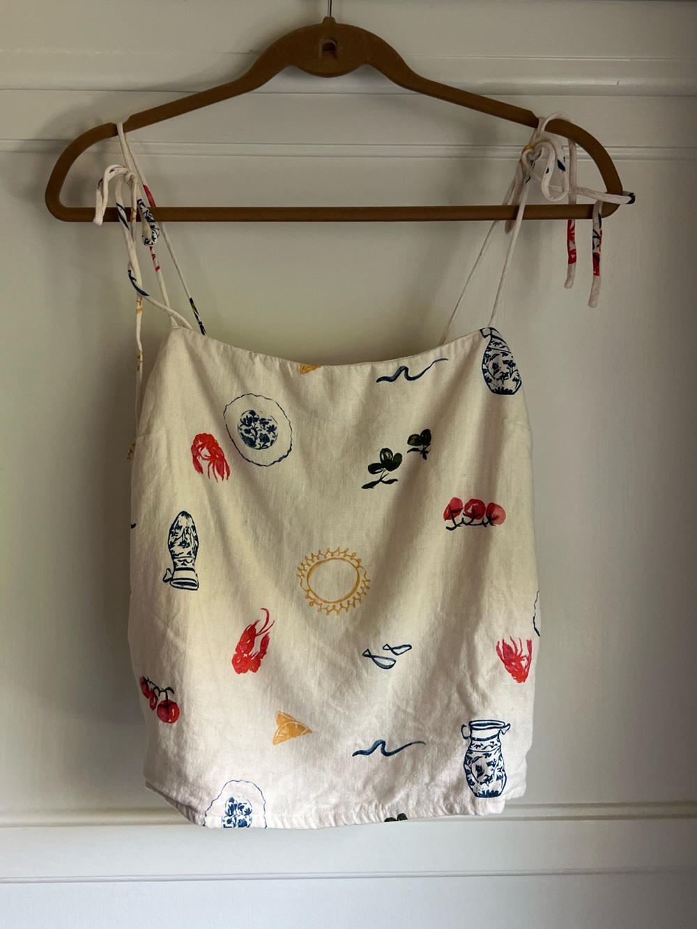 Abercrombie & Fitch Cream Tank with Multi Color Graphics
